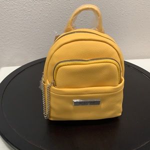 Reaction Kenneth Cole Mini Backpack Sydney Mustard